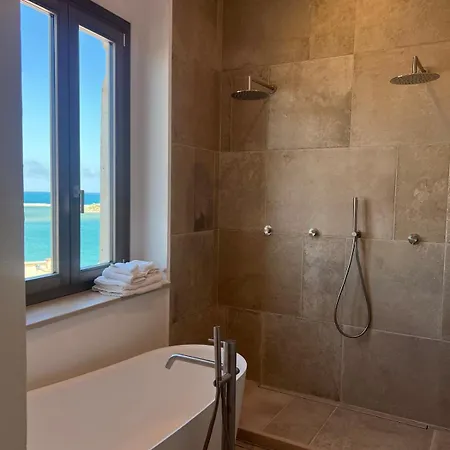 Mare Selene - Il Monastero Sul Mare فيستَ